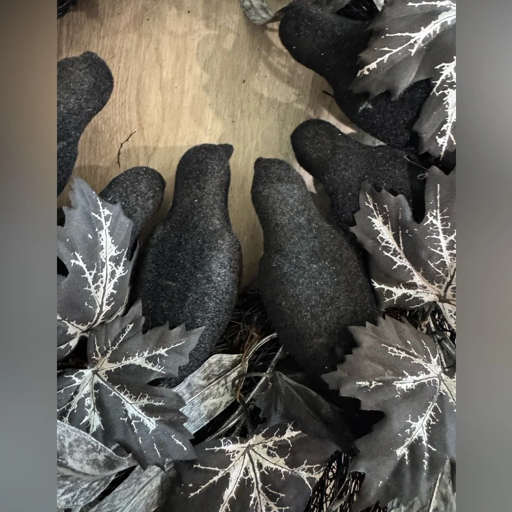 Halloween raven crow black wreath